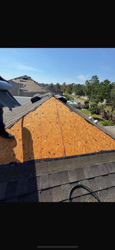 completed roofing project in Lutz FL