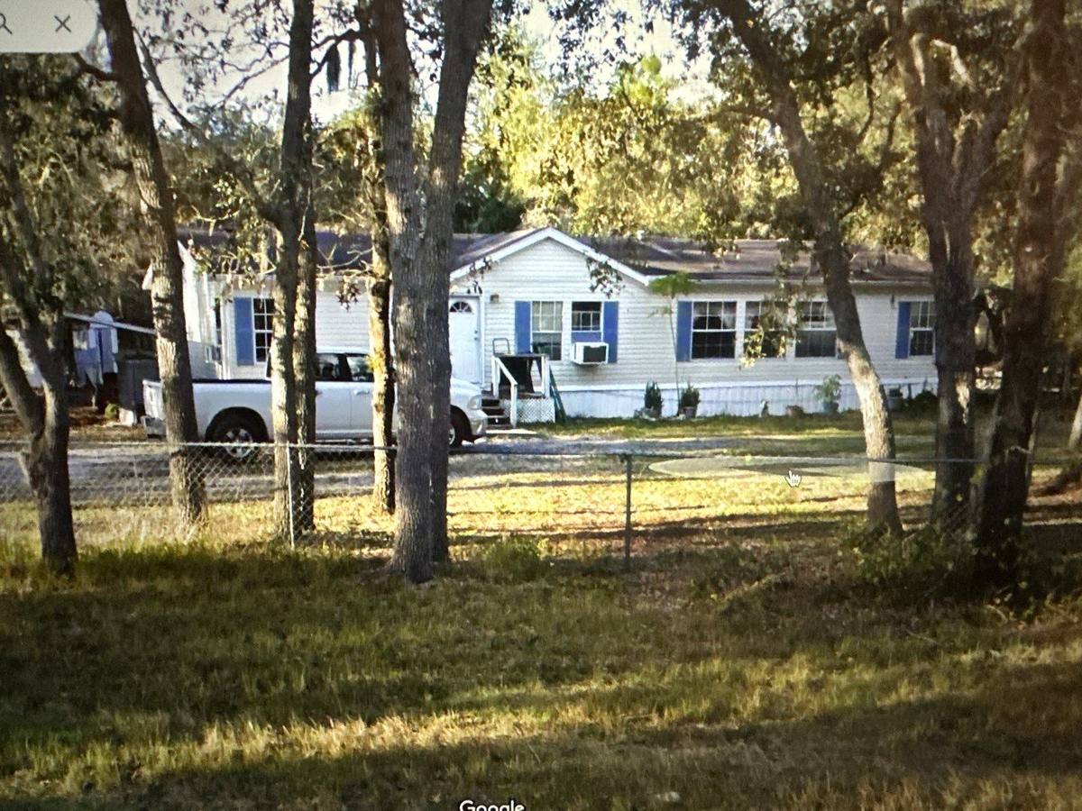 shingle roof replacement in Hudson, Florida