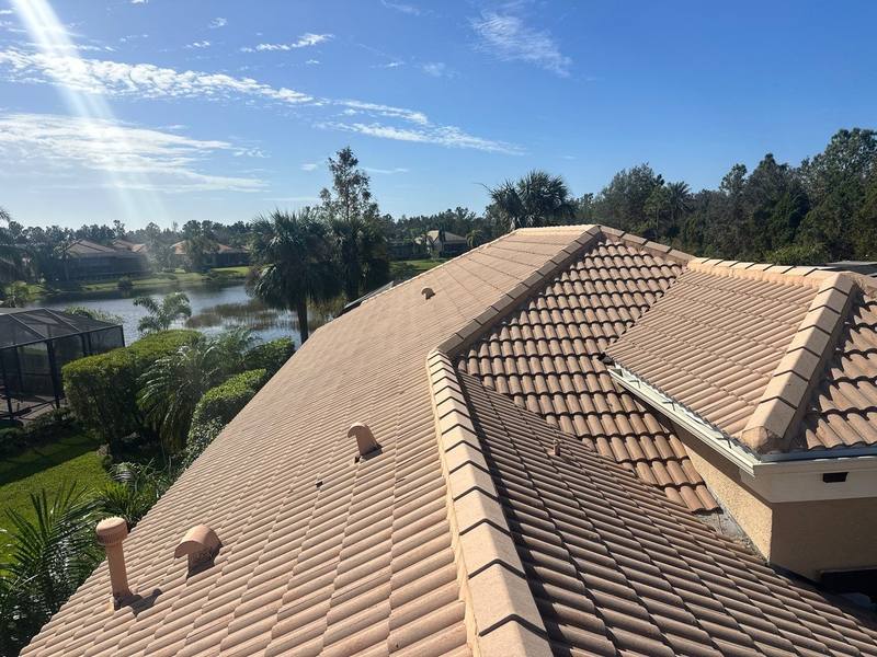 tile roof replacement in Lakewood Ranch, Florida