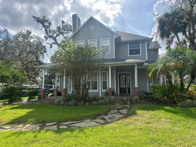 residential roof repair by Hloska Roofing in Thonotosassa