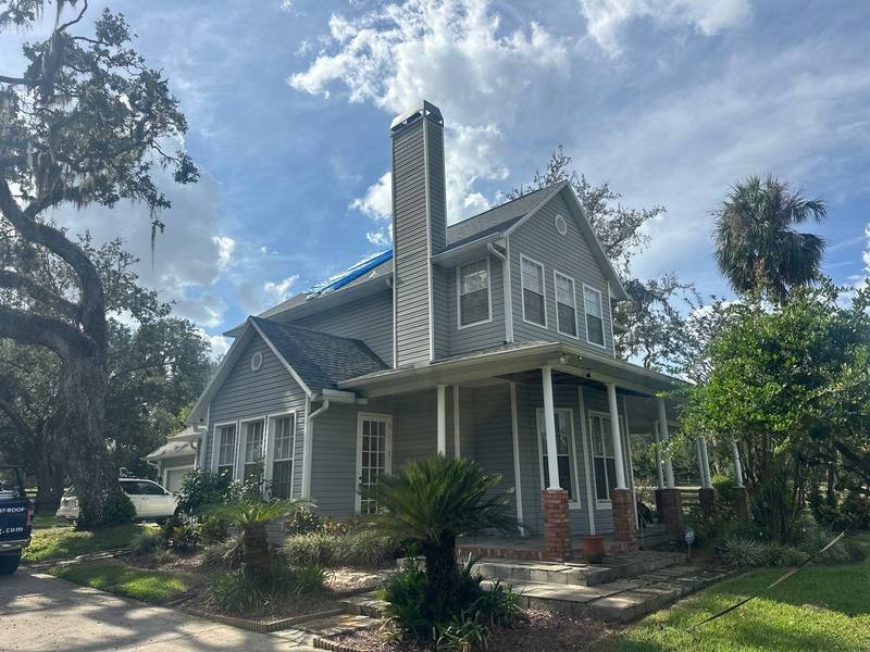 residential roof repair by Hloska Roofing in Thonotosassa