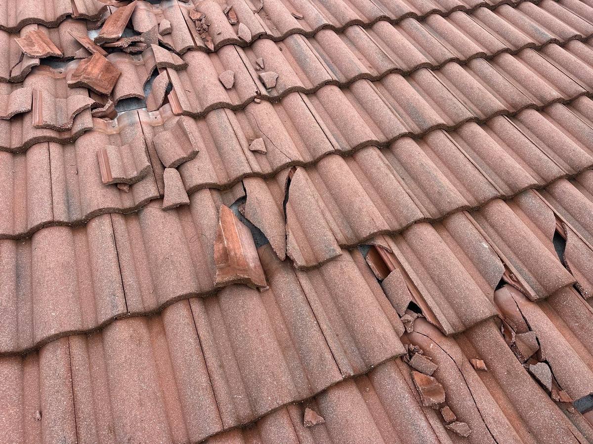 tile roof replacement in Wimauma, Florida