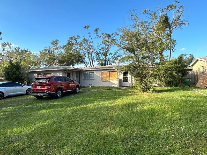 residential shingle roof replacement by Hloska Roofing in Tampa