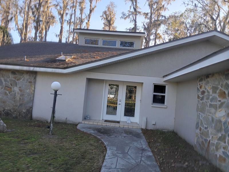 completed roofing project in Lutz FL