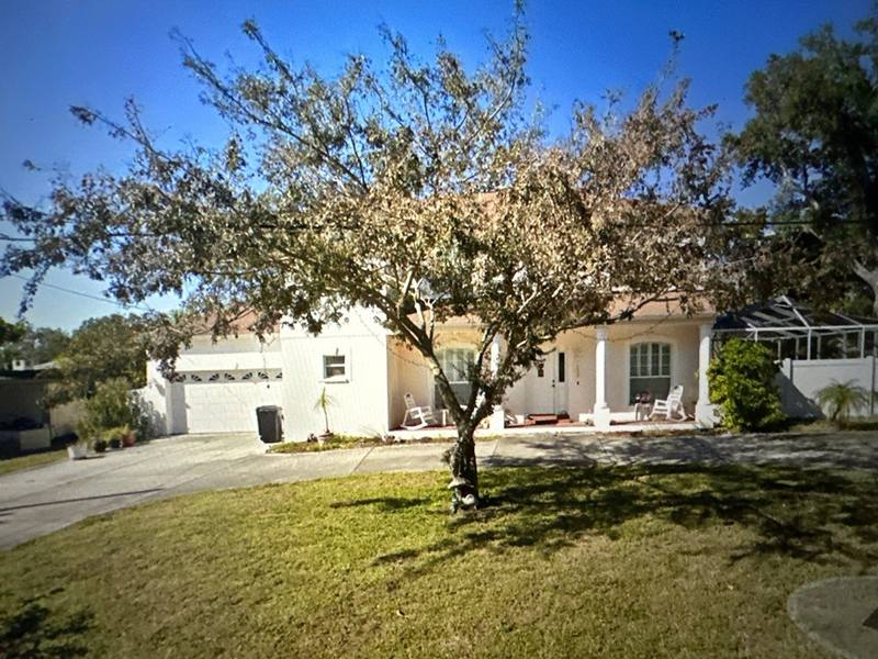 roofing project near 121 Way in Seminole