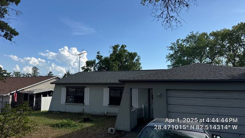 shingle roof replacement in Spring Hill, Florida