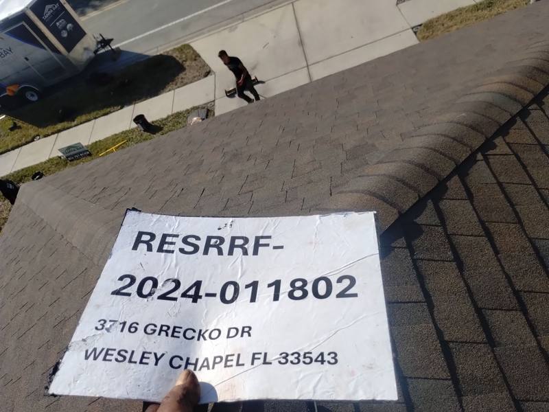 residential shingle roof replacement by Hloska Roofing in Wesley Chapel