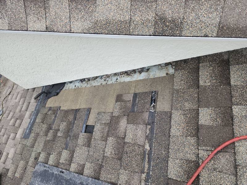roof repair in Largo, Florida