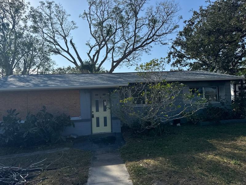 roofing project near 106th Ave N in Largo