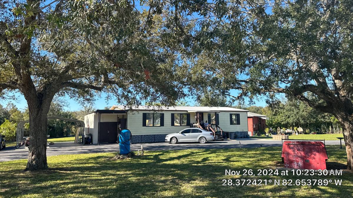 metal roof replacement in Hudson, Florida