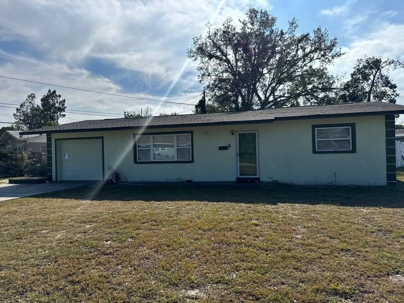 completed roofing project in St. Petersburg FL