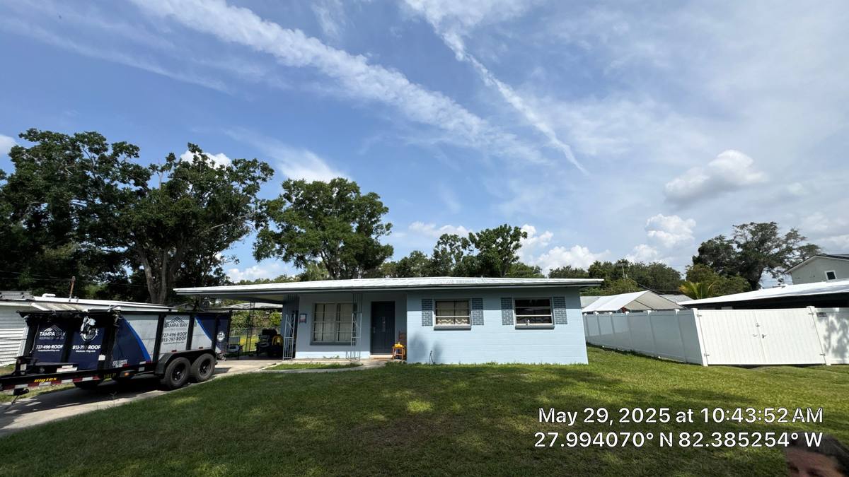 metal roof replacement in Tampa, Florida