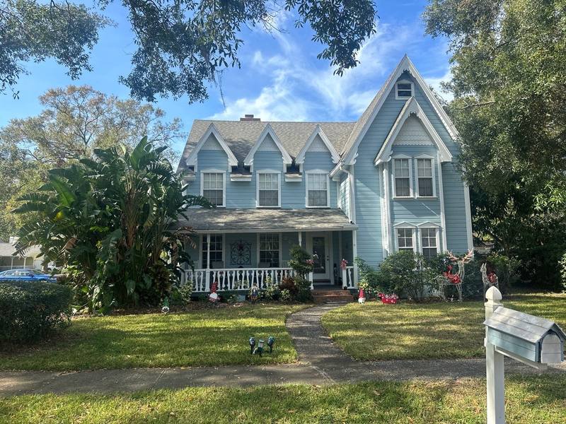 residential shingle roof replacement by Hloska Roofing in Tampa