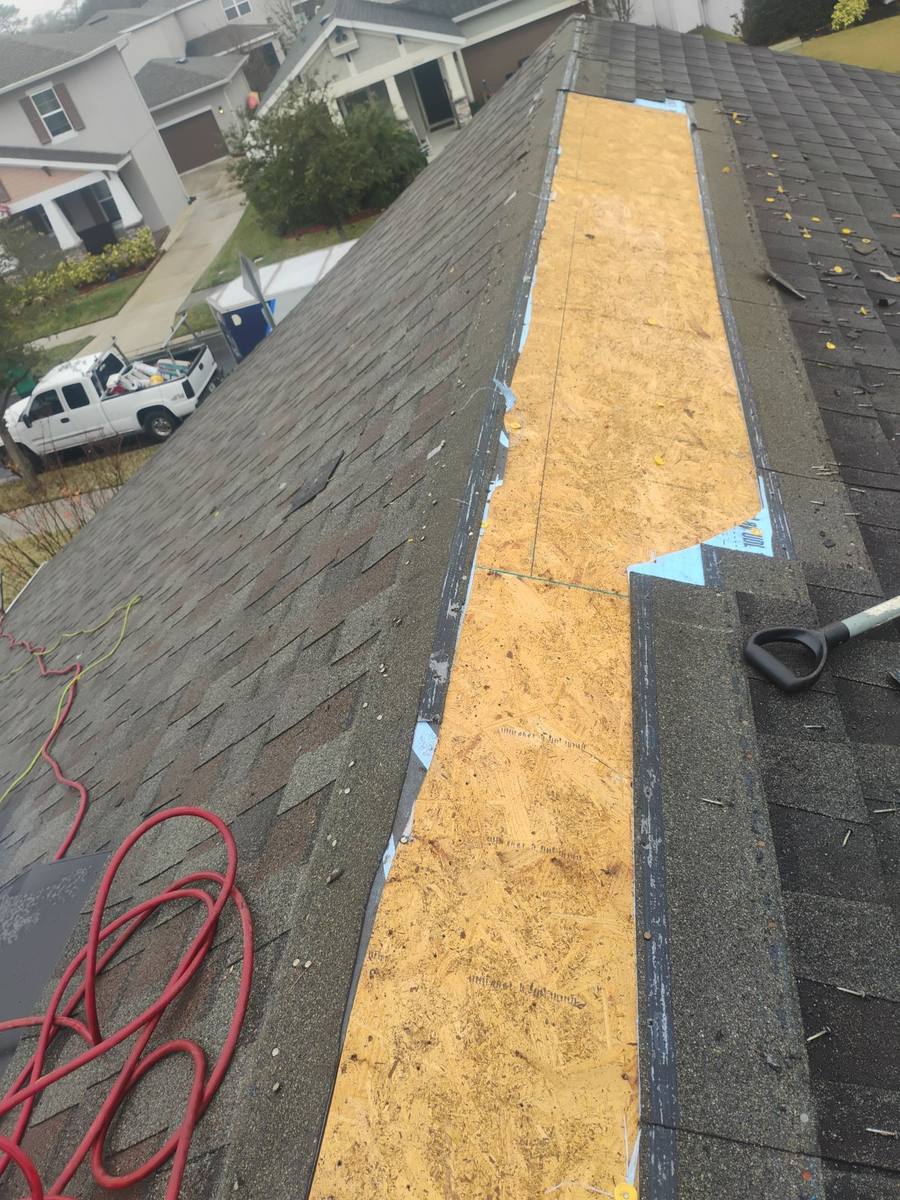 roof repair in Wesley Chapel, Florida