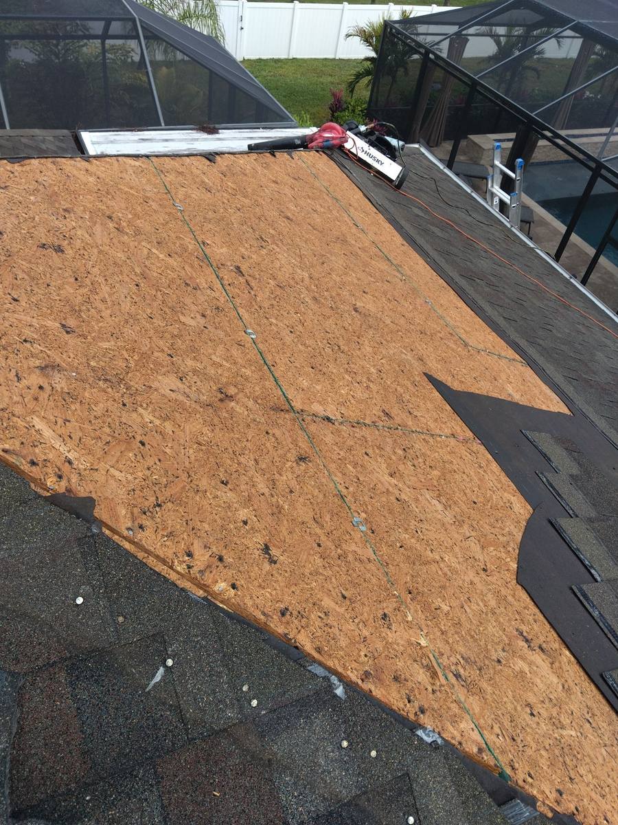 roof repair in Wesley Chapel, Florida