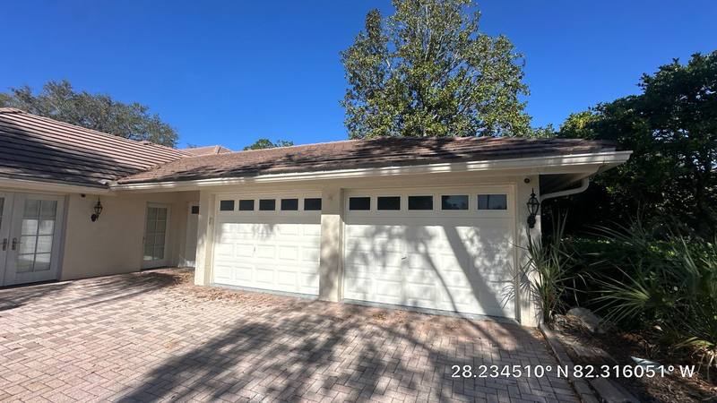 roofing project near Laurelwood Ln in Zephyrhills