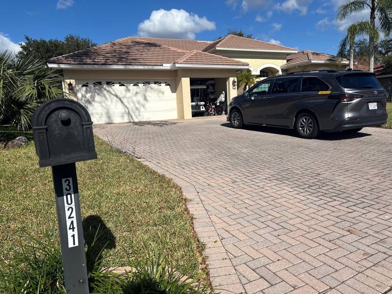 completed roofing project in Wesley Chapel FL