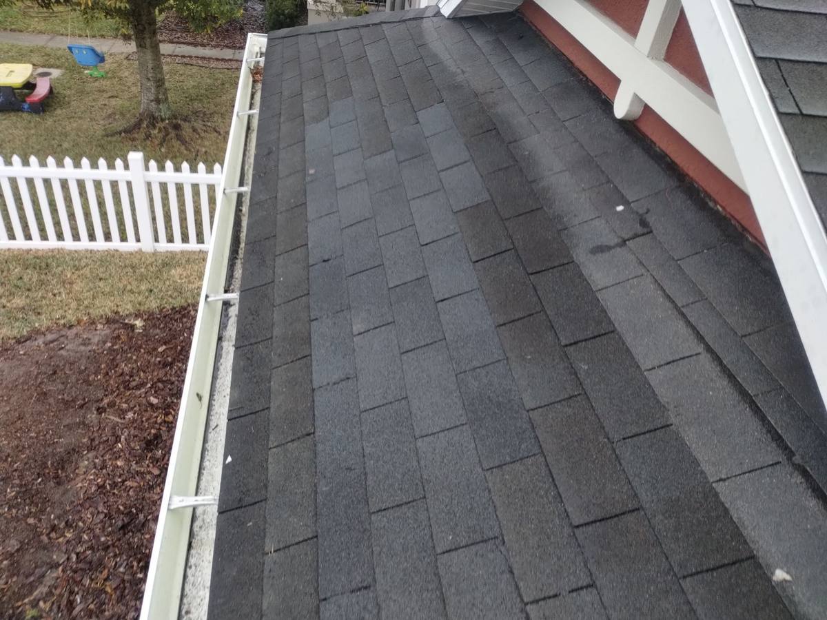 roof repair in Land O Lakes, Florida