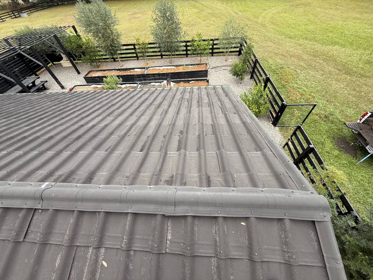 tile roof replacement in Dade City, Florida