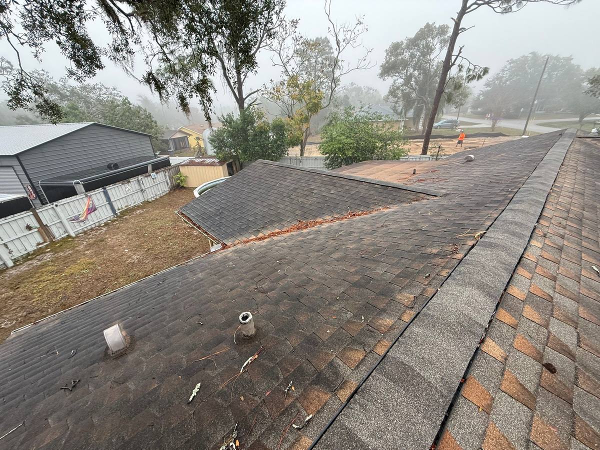 shingle roof replacement in Spring Hill, Florida