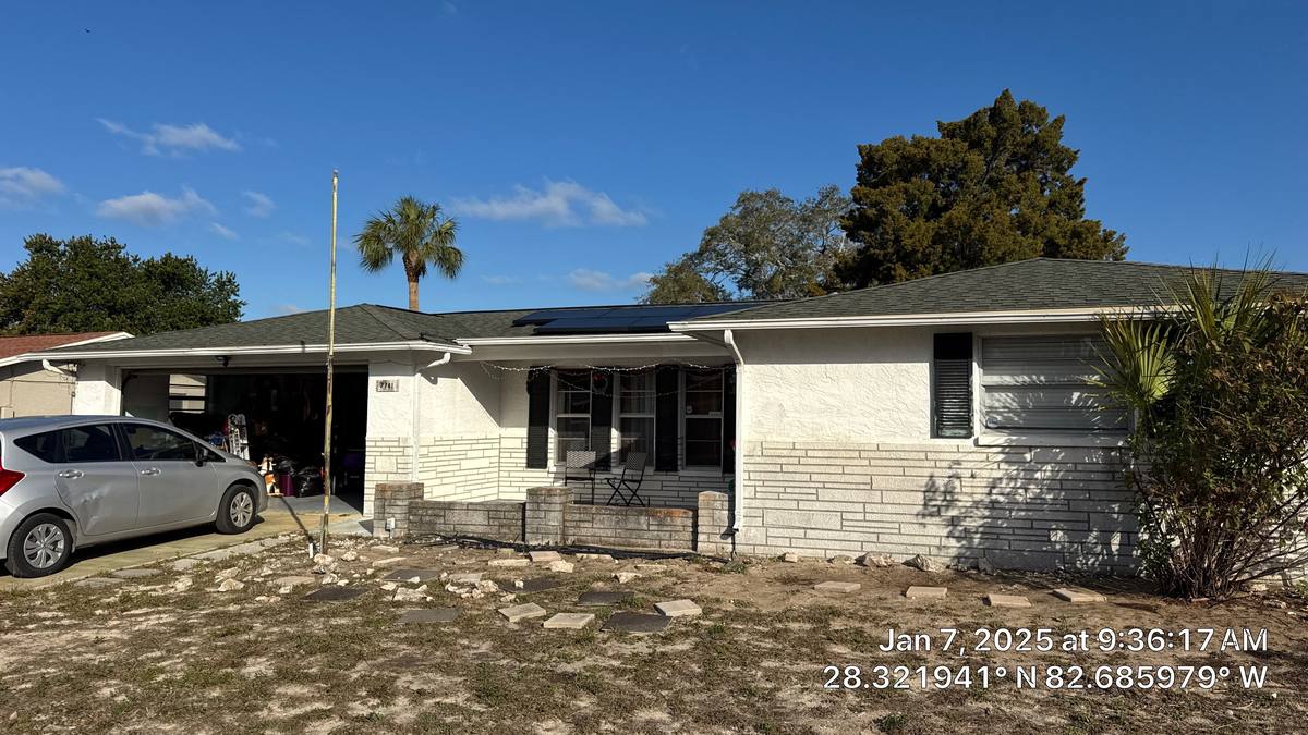 roof repair in Port Richey, Florida