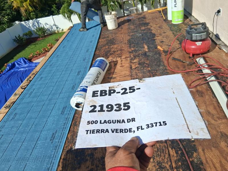 completed roofing project in St. Petersburg FL
