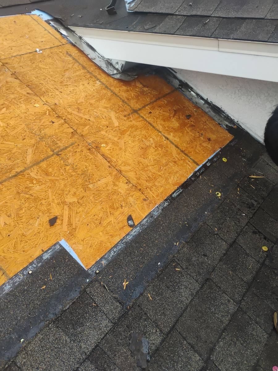 roof repair in Lutz, Florida