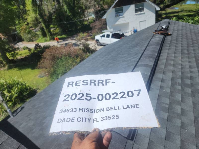 roofing project near Mission Bell Ln in Dade City