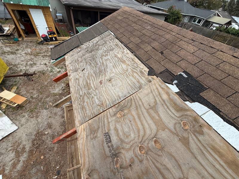 residential shingle roof replacement by Hloska Roofing in Tampa
