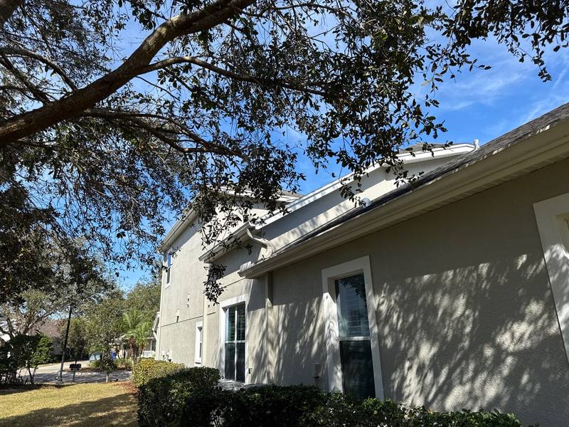 residential shingle roof replacement by Hloska Roofing in Tampa