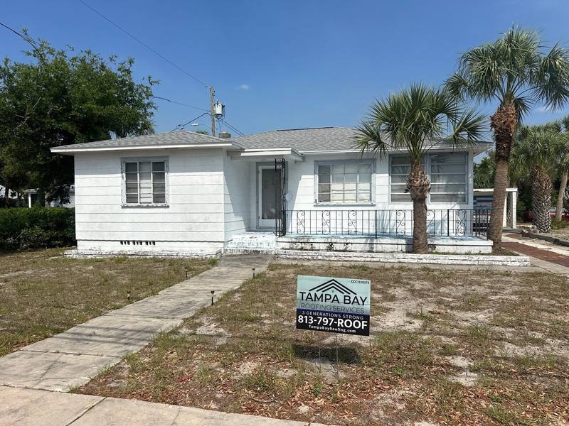 completed roofing project in Tarpon Springs FL