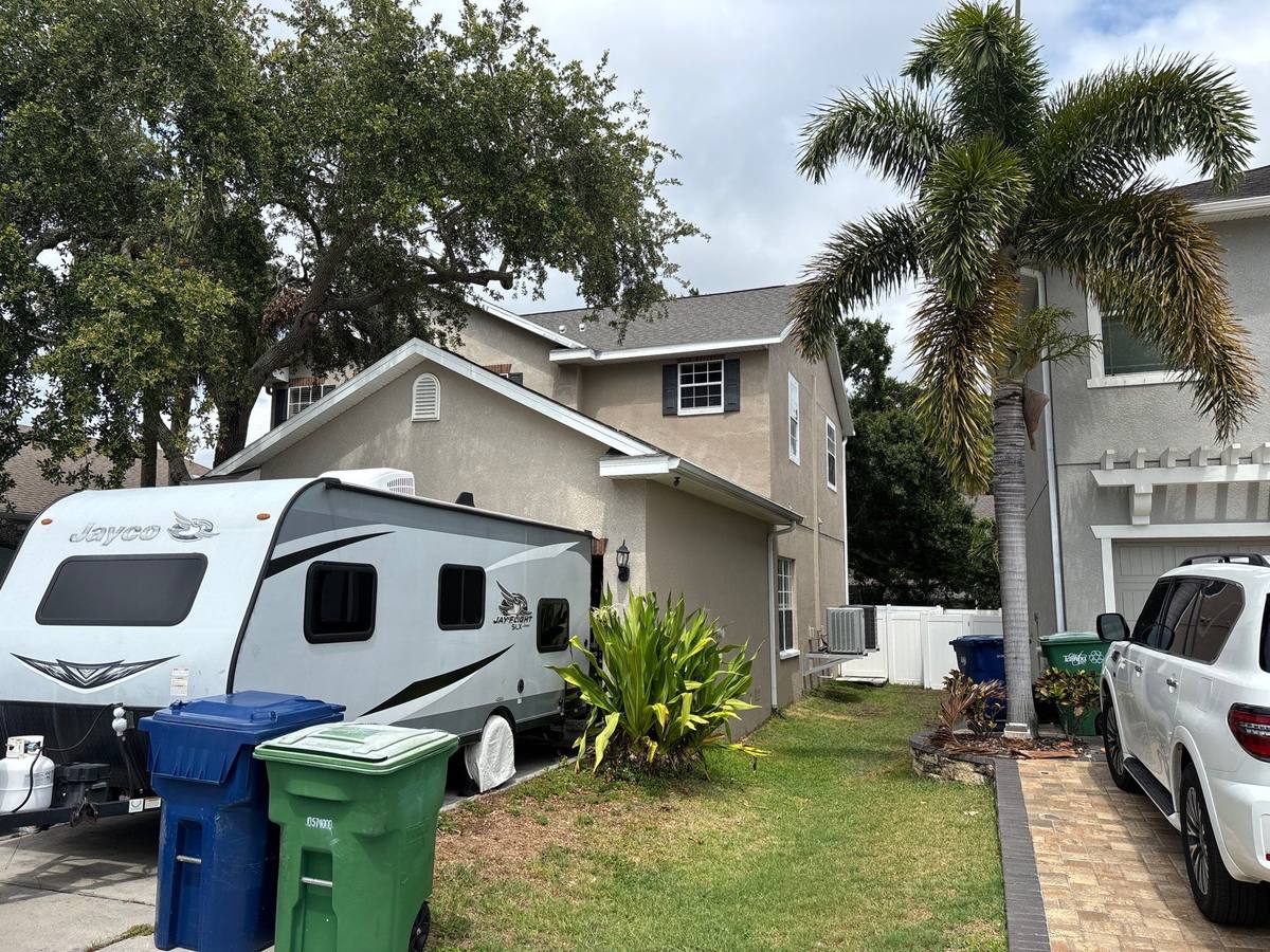shingle roof replacement in Tampa, Florida
