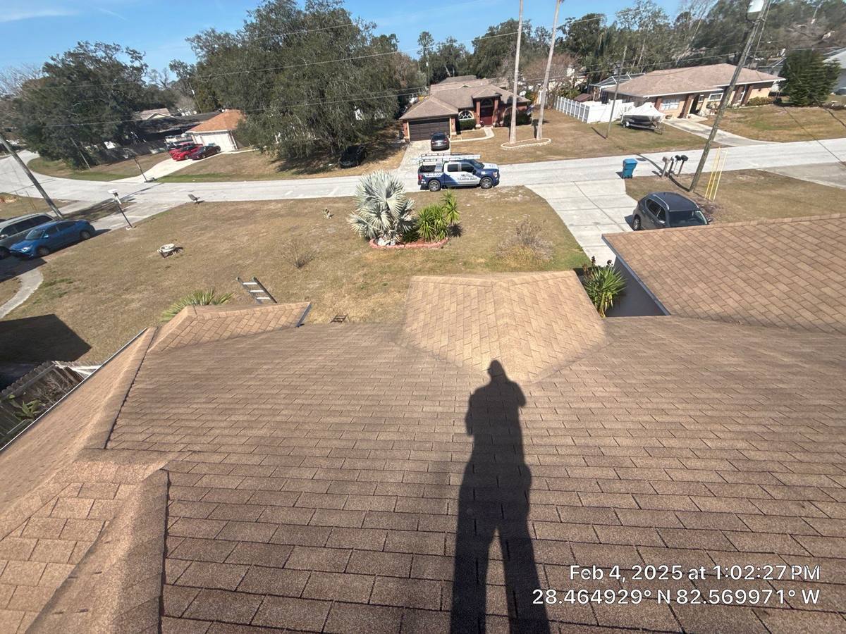 shingle roof replacement in Spring Hill, Florida