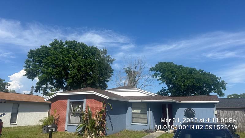 roofing project near Lambrook Court in Tampa
