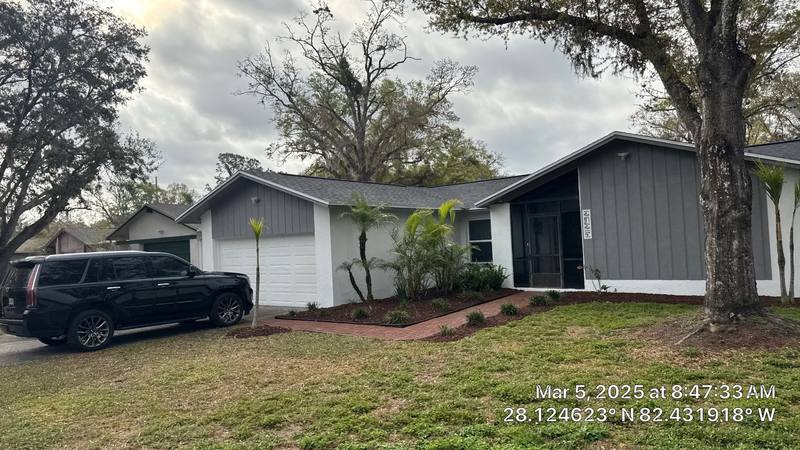 completed roofing project in Lutz FL