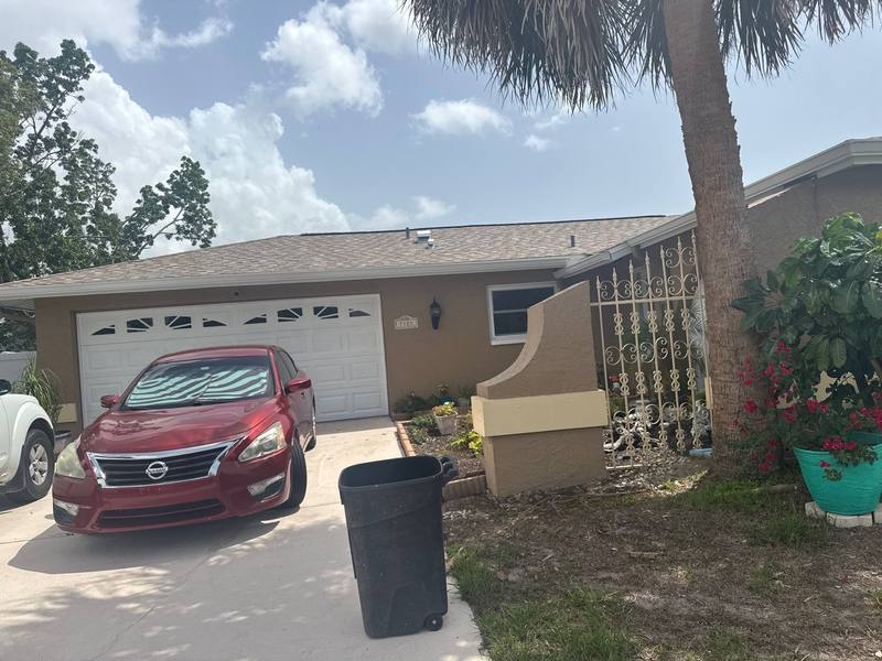 roofing project near Beachdale Court in Port Richey