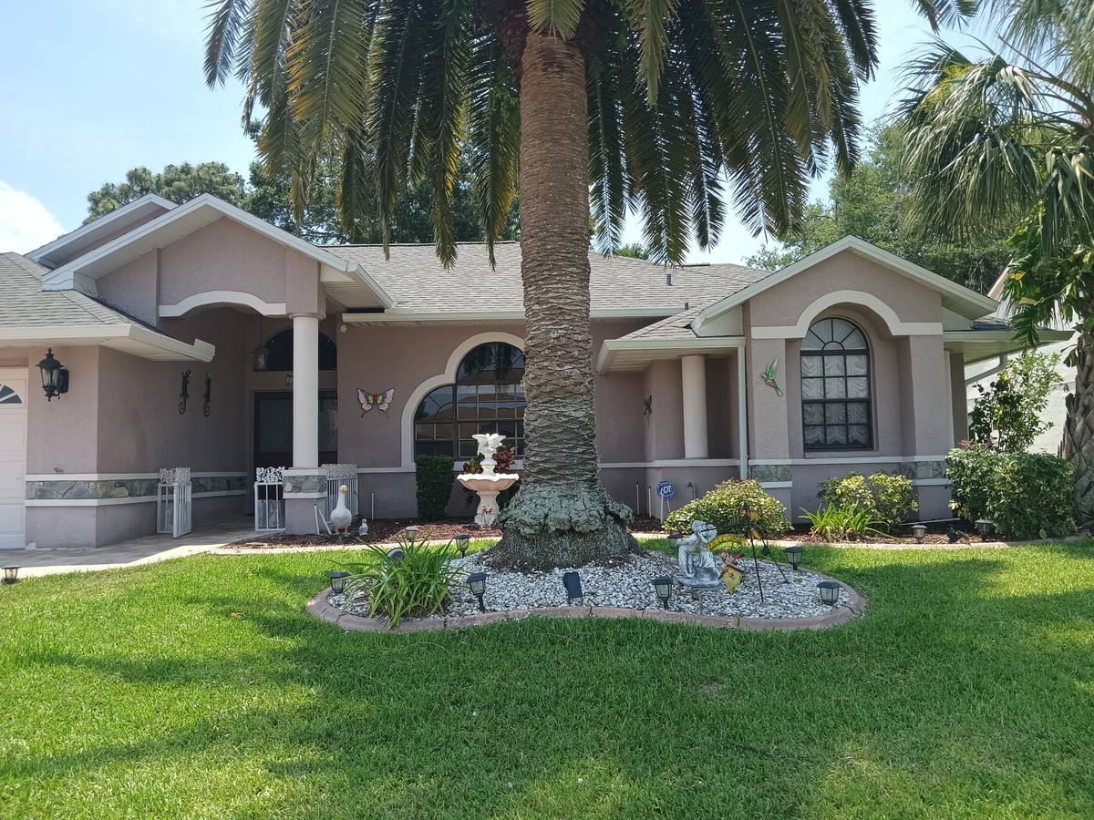 shingle roof replacement in Hudson, Florida