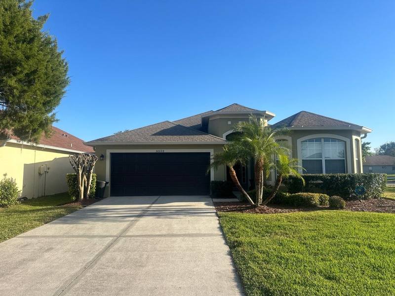 roofing project near Hatz Way in Wesley Chapel