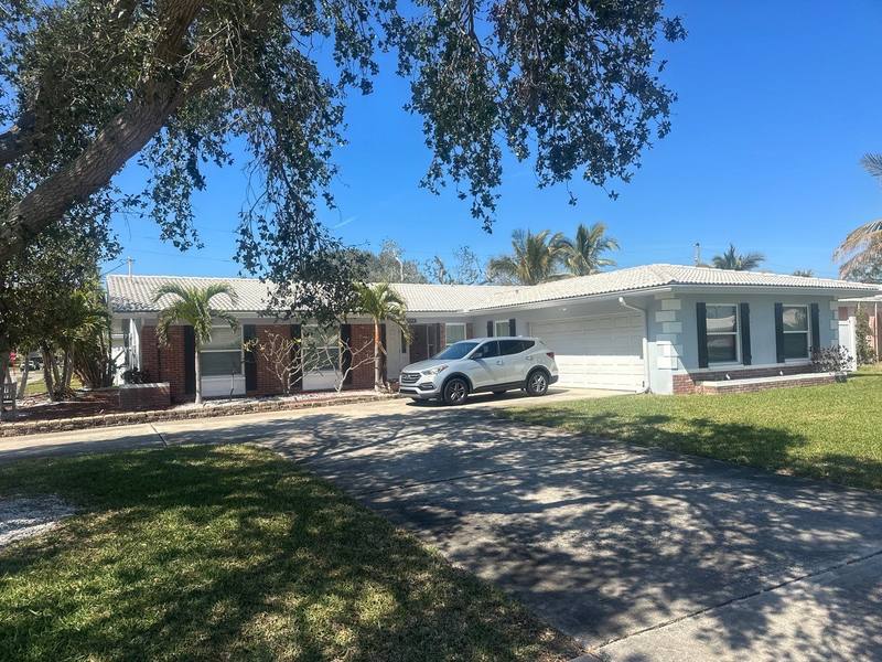 roofing project near Imperial Point Dr S in Largo