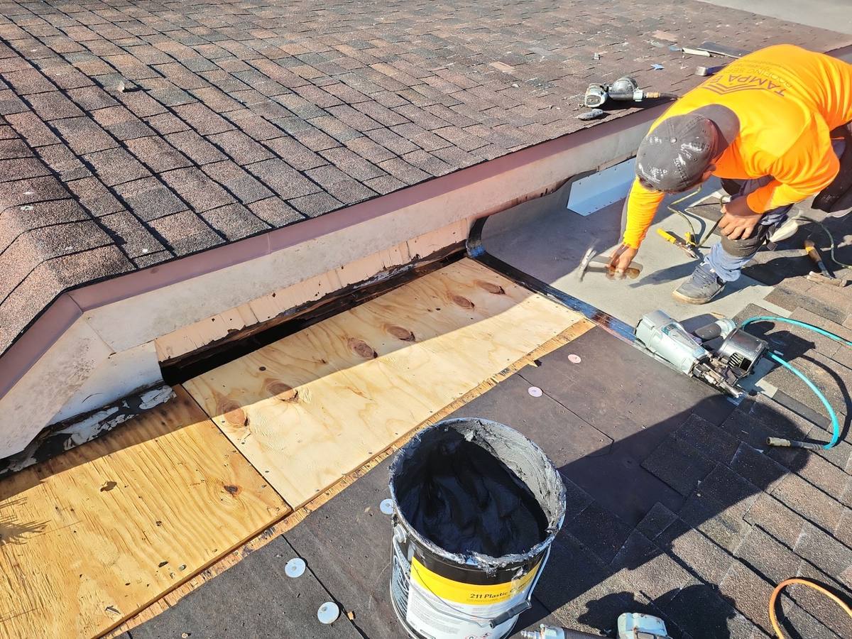 roof repair in Largo, Florida