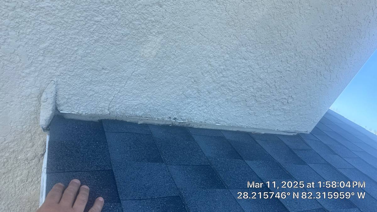 roof repair in Wesley Chapel, Florida