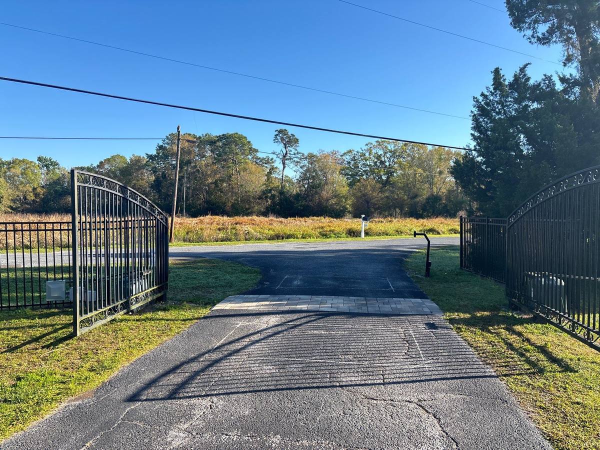 shingle roof replacement in Land O Lakes, Florida