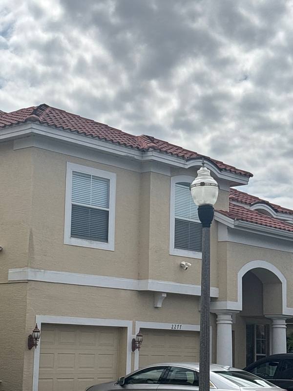 completed roofing project in Dunedin FL