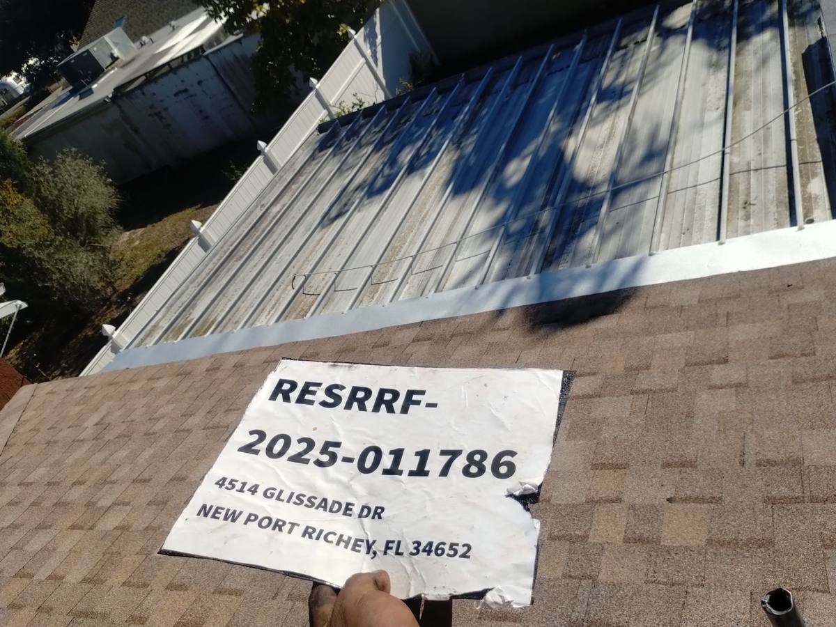 shingle roof replacement in New Port Richey, Florida