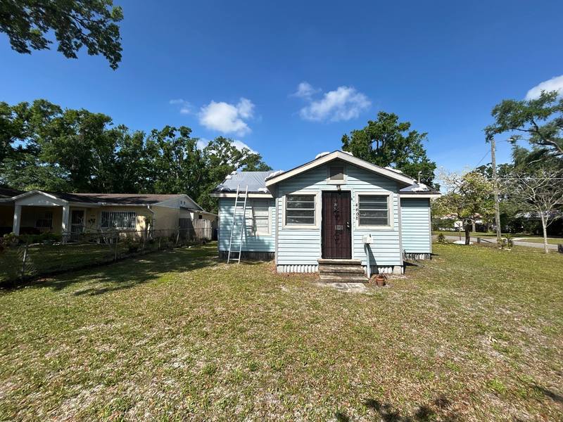 completed roofing project in Tampa FL