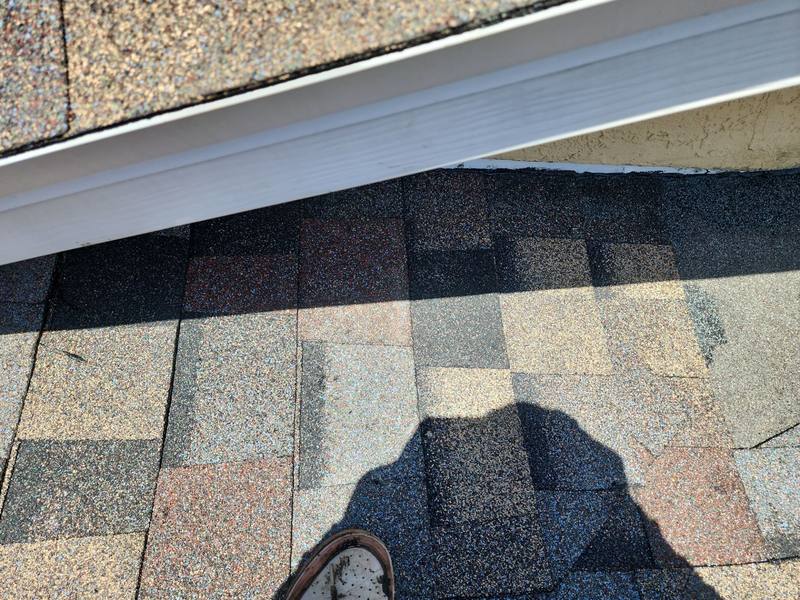 roofing project near Ocasta St in Riverview