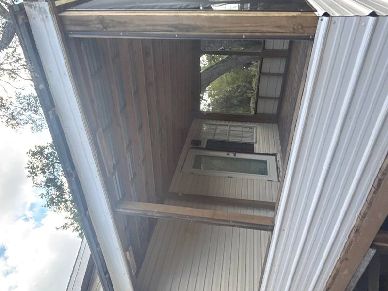 metal roof replacement in Hudson, Florida