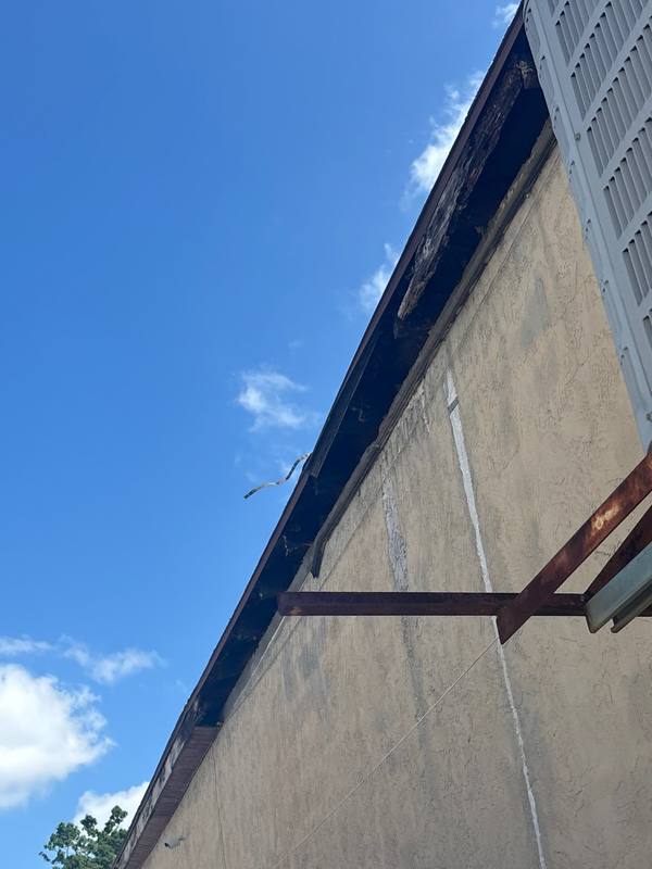 roofing project near 616a 17th St E in Palmetto