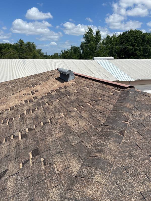 residential roof replacement by Hloska Roofing in Bradenton