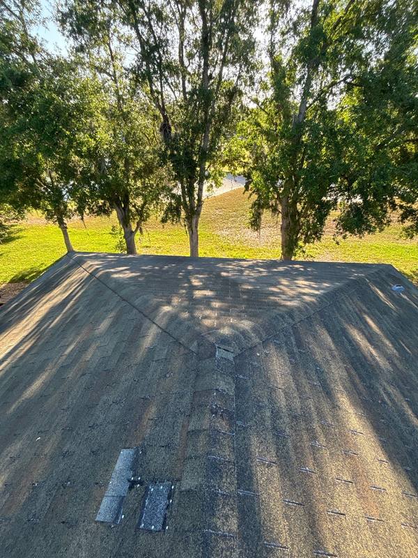 completed roofing project in Tampa FL